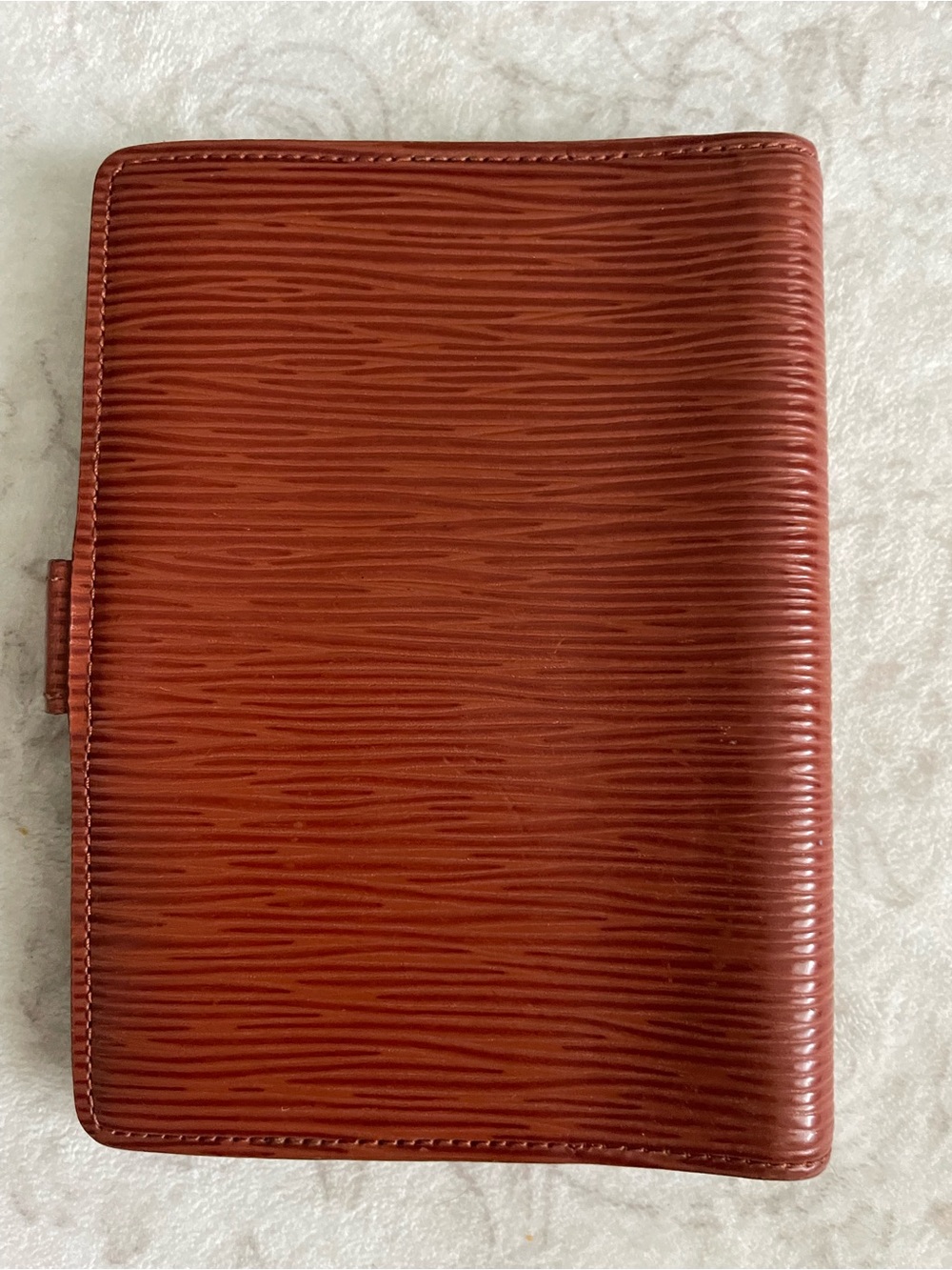 Louis Vuitton Chestnut Brown Epi Leather Snap Agenda - with COA! - Picture 3 of 10